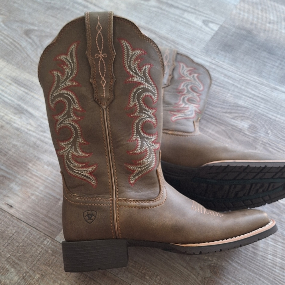 Ariat Hybrid Rancher Stretchfit Western Boots